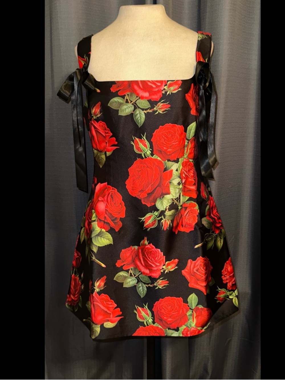 Sugar Thrillz Dolls Kill ‘PIXIE STARDUST’ Black Roses Dress L NWT